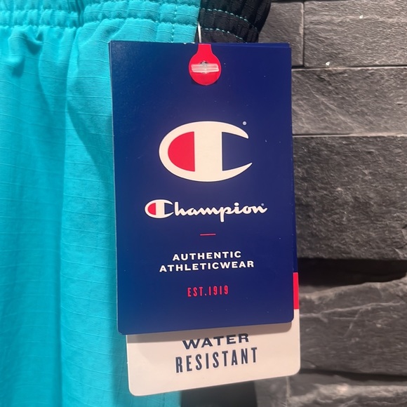 Champion Shorts - Picture 6 of 6